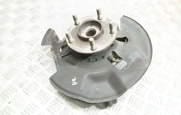 Mazda CX-3 Front wheel hub spindle knuckle