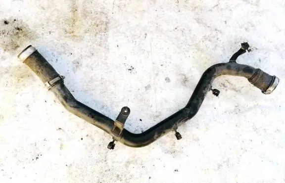 Intercooler hose/pipe