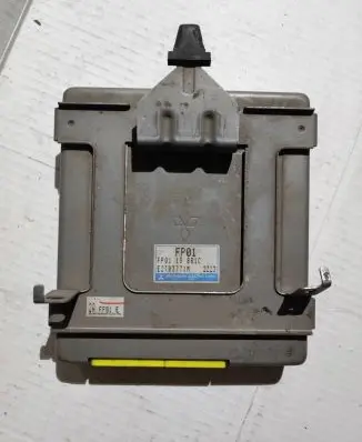 Mazda 626 Engine control unit/module FP0118881C
