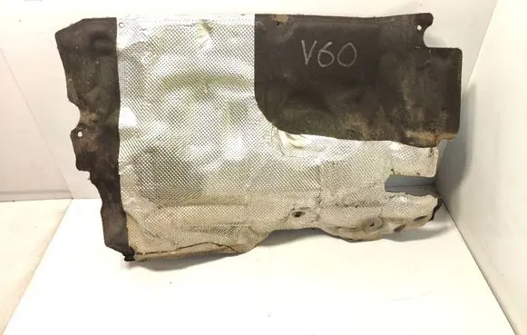 Volvo V60 Heat shield in engine bay