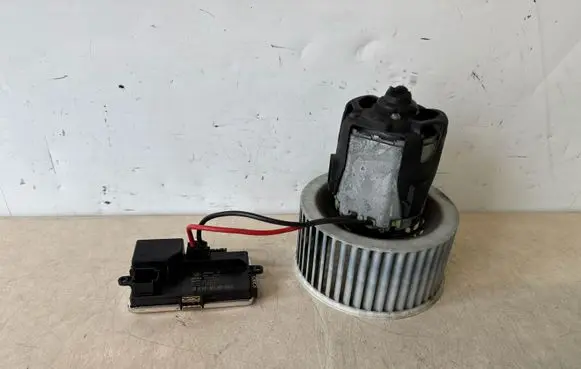 BMW 5 F10 F11 Heater fan/blower 9355981