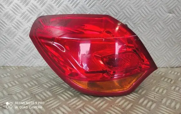Rear/tail lights