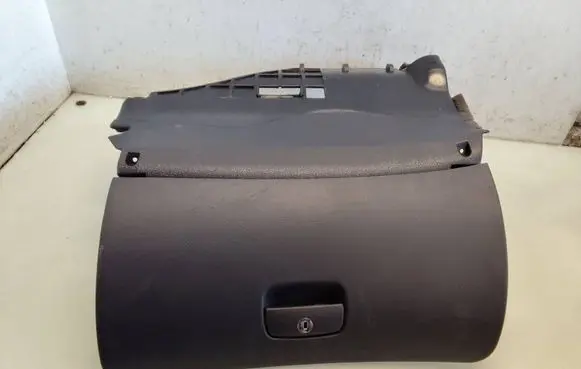 Skoda Superb B5 (3U) Glove box 3B1857101