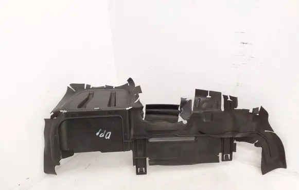 Audi A7 S7 4K8 Intercooler air guide/duct channel 4K0121284R