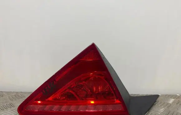 Audi A7 S7 4G Tailgate rear/tail lights 4G8945093A