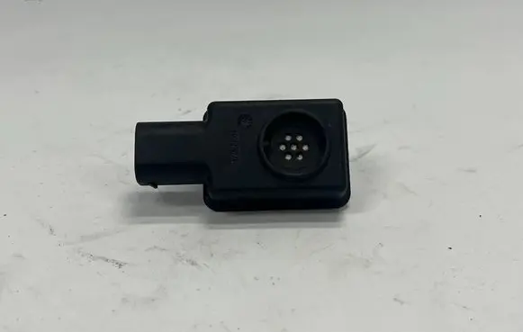 BMW X3 F25 AUC sensor 9305877 64119305877 9123861