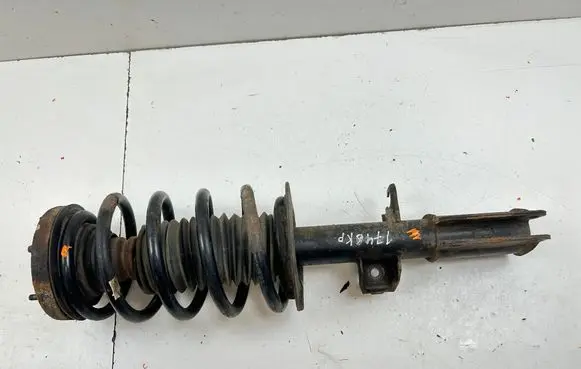 BMW X5 E53 Front shock absorber with coil spring 6764601