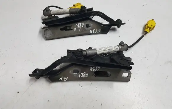 Audi A3 S3 8V Engine bonnet/hood hinges 