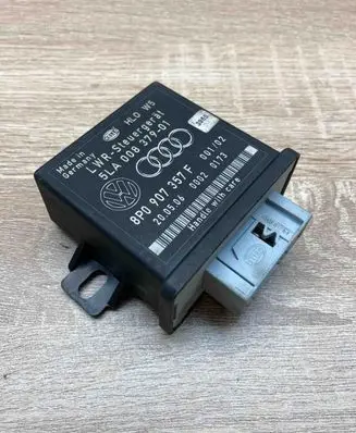 Audi A4 S4 B7 8E 8H Light module LCM 8P0907357F 5LA00837901