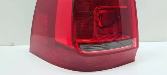 Volkswagen Sharan Tail light bulb cover holder 7N0945257