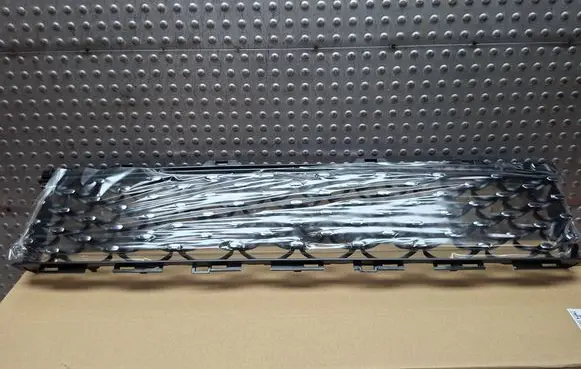 Fiat 500 Front bumper lower grill S26336944 735619520