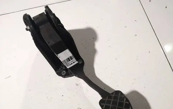 Audi TT TTS Mk2 Brake pedal 1k2721059