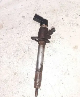 Jaguar S-Type Fuel injector 5U3Q9K546AA