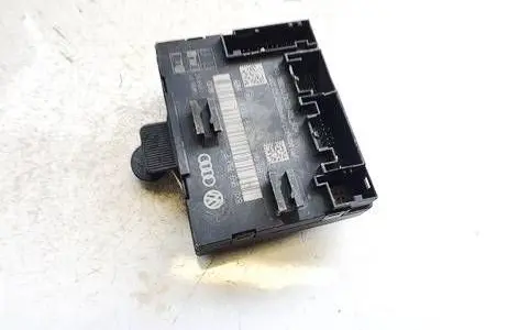 Skoda Superb B6 (3T) Door control unit/module 8x0959793e