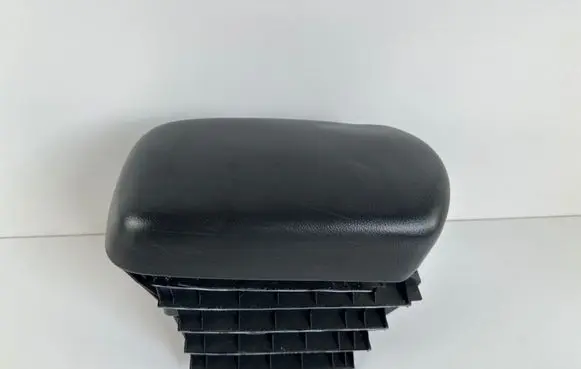 Toyota RAV 4 (XA30) Armrest