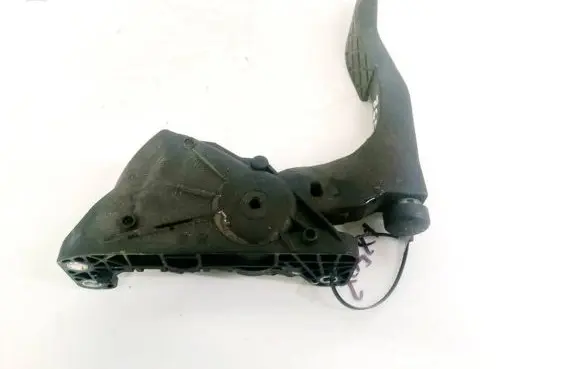 Audi A6 S6 C6 4F Accelerator throttle pedal 4F1723523A 6PV00898404