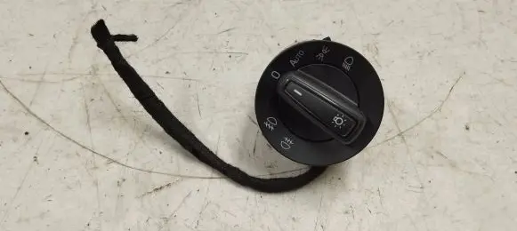 Skoda Octavia Mk3 (5E) Light switch 5e0941431d