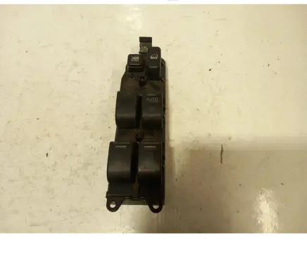 Toyota RAV 4 (XA20) Electric window control switch 8482042080