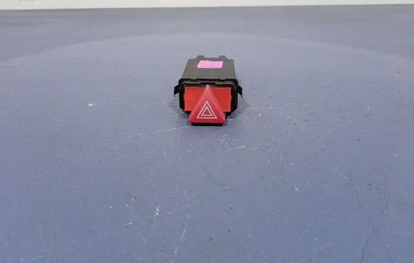Audi A6 Allroad C5 Hazard light switch 4B0941509K