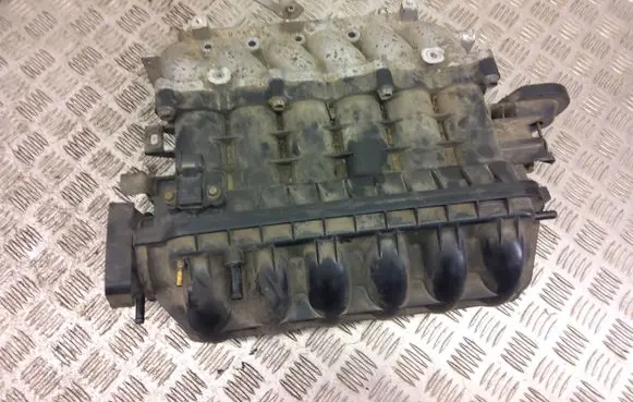 Mitsubishi Outlander Intake manifold