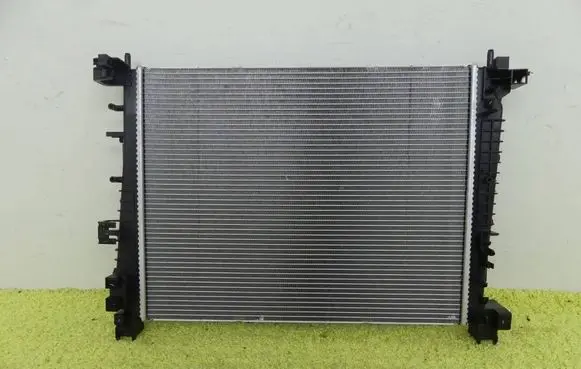 Renault Megane IV Coolant radiator 214109374R