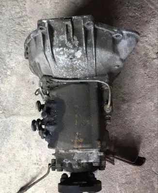 Mercedes-Benz COMPAKT W115 Manual 4 speed gearbox 1152610801