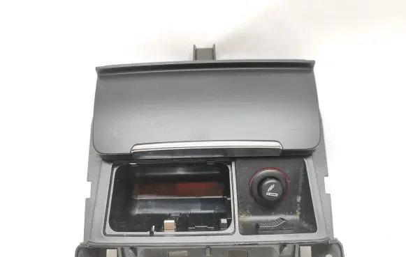 Audi A4 S4 B8 8K Ashtray (front) 8K0857951C