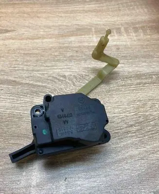 Volvo S60 Air flap motor/actuator 6G9N19E616AA 071113A WITHLEG