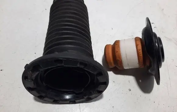 Toyota Yaris Front shock absorber damper bump stop 483310D150