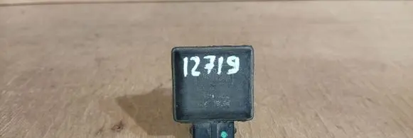 Peugeot 605 Coolant level sensor 73104402 VALEO