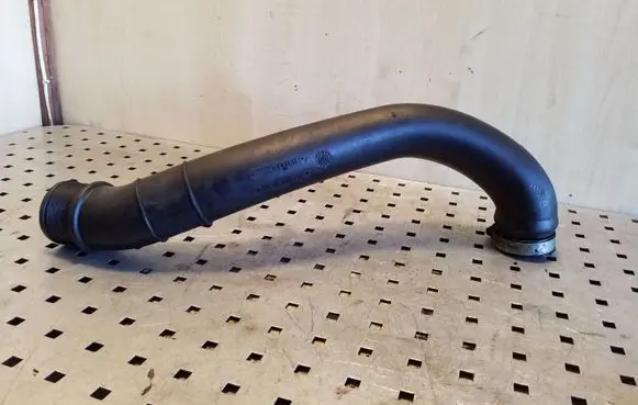 Volvo S40, V40 Intercooler hose/pipe 30620813