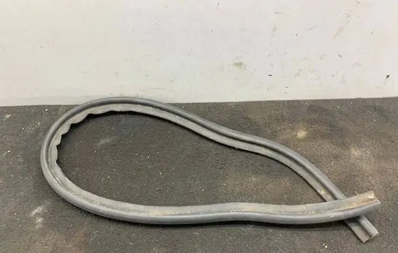 Skoda Superb B6 (3T) Engine compartment rubber 3T0823723C