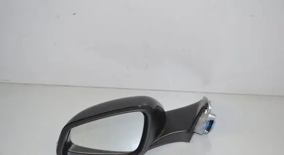 BMW 1 F40 Front door electric wing mirror 8738771 51168738771 9879147