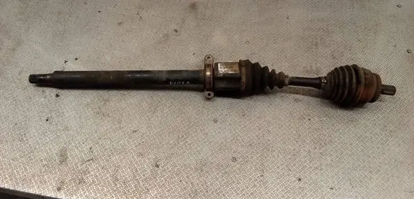 Volvo V70 Front driveshaft P30735130 T050506