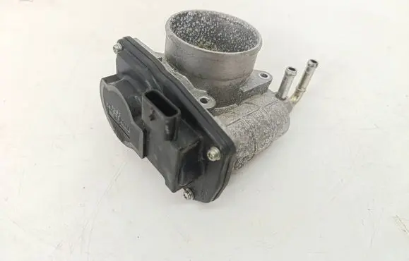 Infiniti Q50 Throttle valve 52602