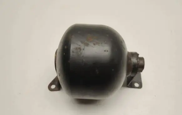 Mercedes-Benz CL C215 Air suspension tank/reservoir A2203270115