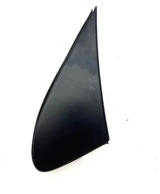 Toyota Corolla E120 E130 Fender end trim X4009949 160403