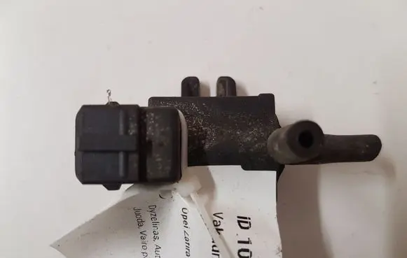 Vacuum valve
