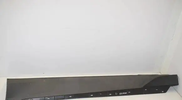 BMW i3 Sill 7368597 51757368597