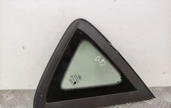 Ford Fiesta Rear side window