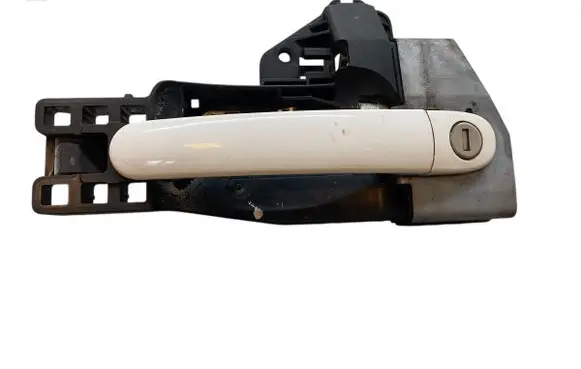 Audi TT TTS Mk2 Front door exterior handle 8J0837886 8J2837886