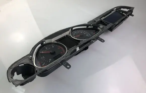 Audi A6 S6 C6 4F Speedometer (instrument cluster) 4F0920901C