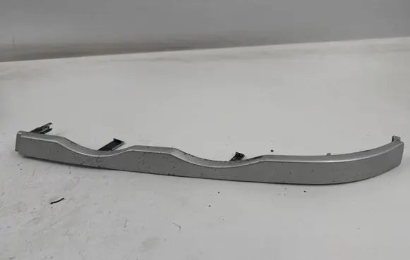 BMW 3 E46 Under headlight/headlamp trim 8208481