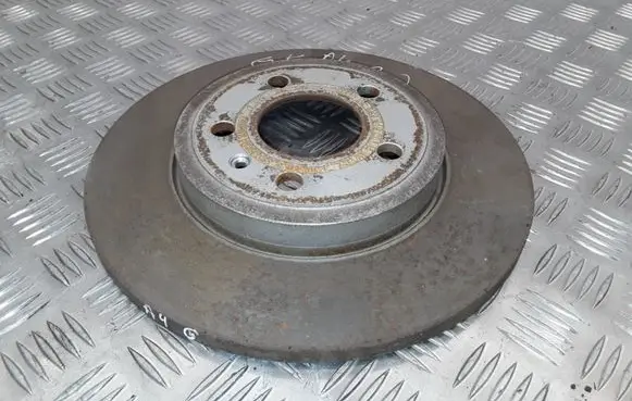 Audi A4 S4 B7 8E 8H Rear brake disc 8E0615601M