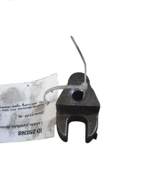 Citroen C3 Fuel Injector clamp holder 