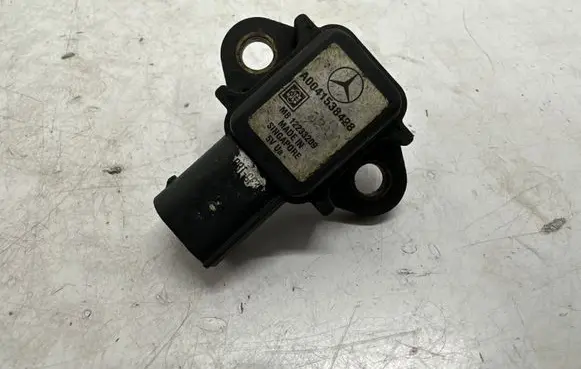 Mercedes-Benz E W211 Air pressure sensor A0041538428