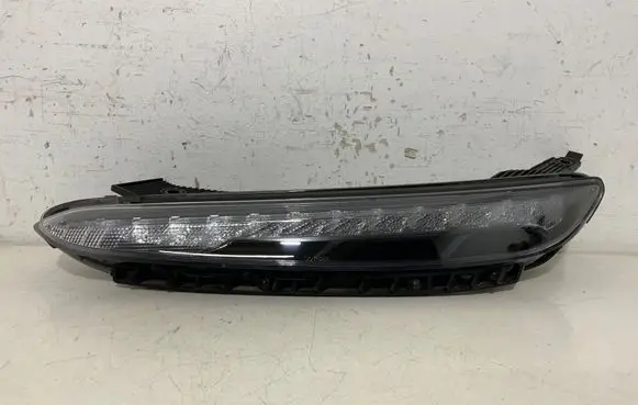 Hyundai Kona I LED Daytime headlight 92207J9600