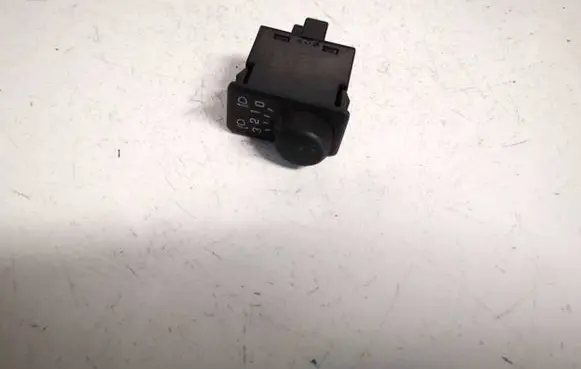 Ford Maverick Headlight level height control switch