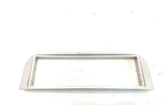 Radio/GPS head unit trim