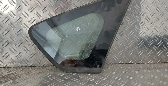 Toyota Prius (XW30) Rear side window 43R005834